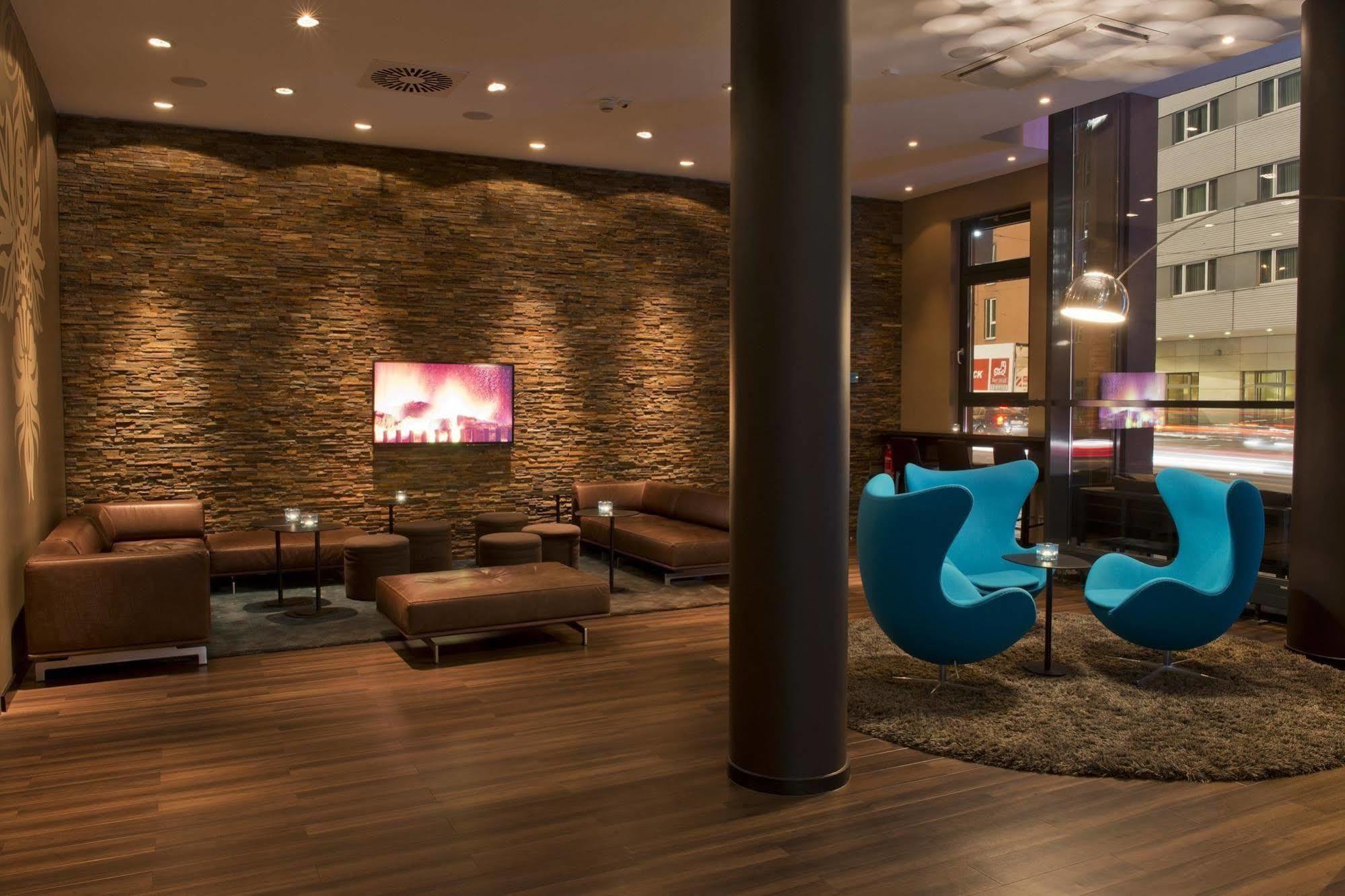 Motel One Nuernberg-City Exterior photo